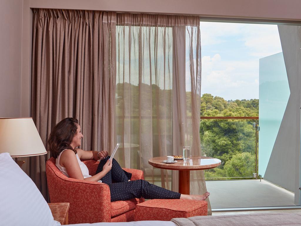 Aks Hinitsa Bay Hotel Pórto Héli Kültér fotó